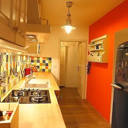 Hisa Linhart Daire Radovljica