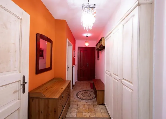 Hisa Linhart דירה